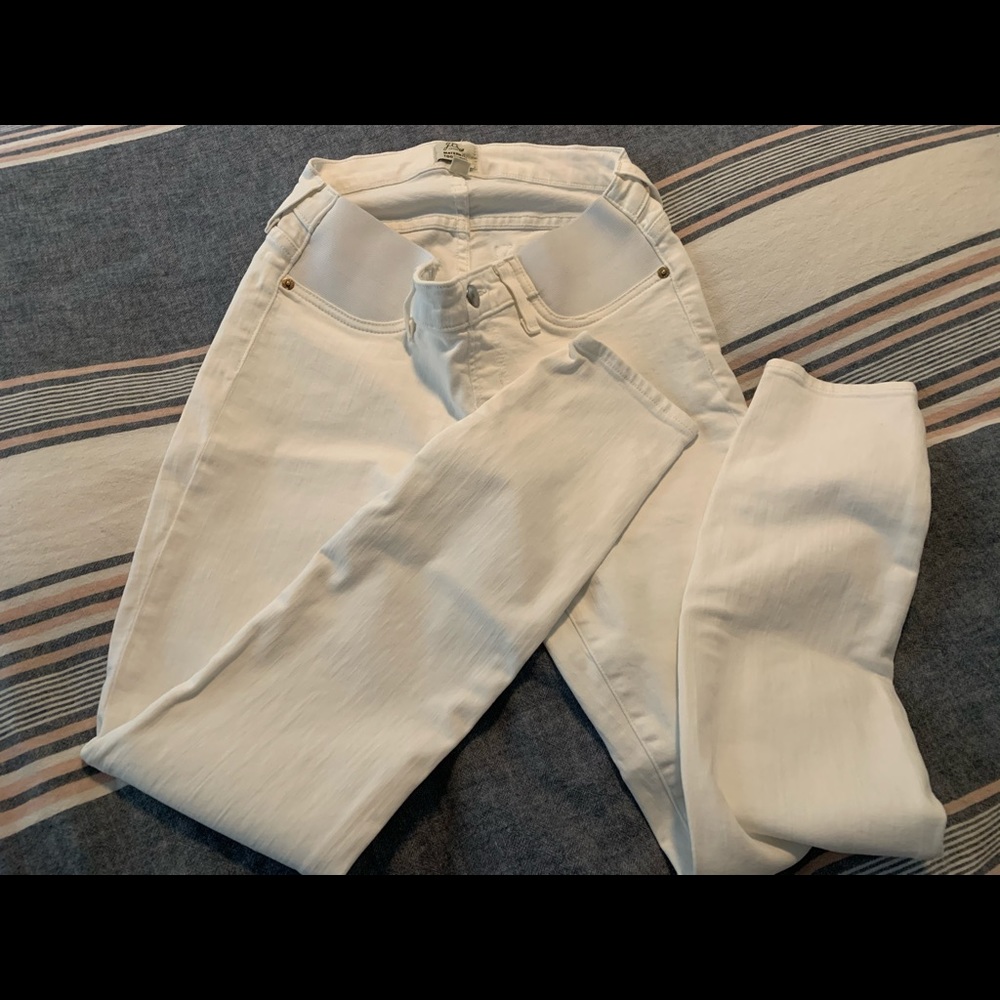 Maternity white skinny jeans 28T